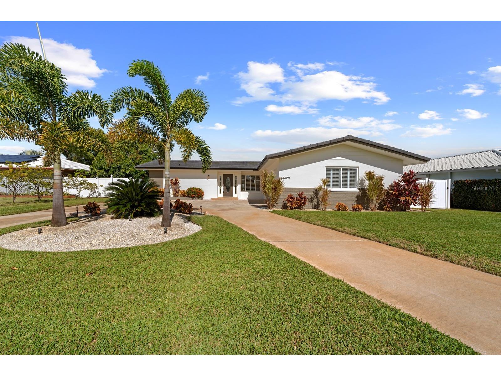 13829 Kimberly Drive Largo FL 33774 TB8444366 image1