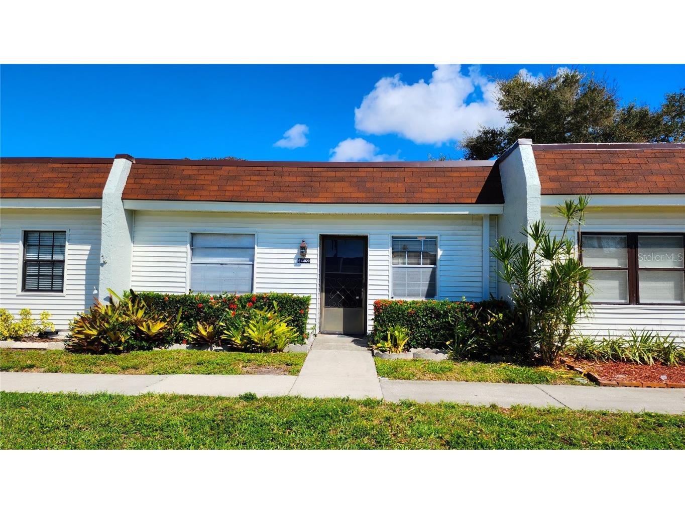 13829 Mission Oaks Boulevard Seminole FL 33776 TB8308255 image1