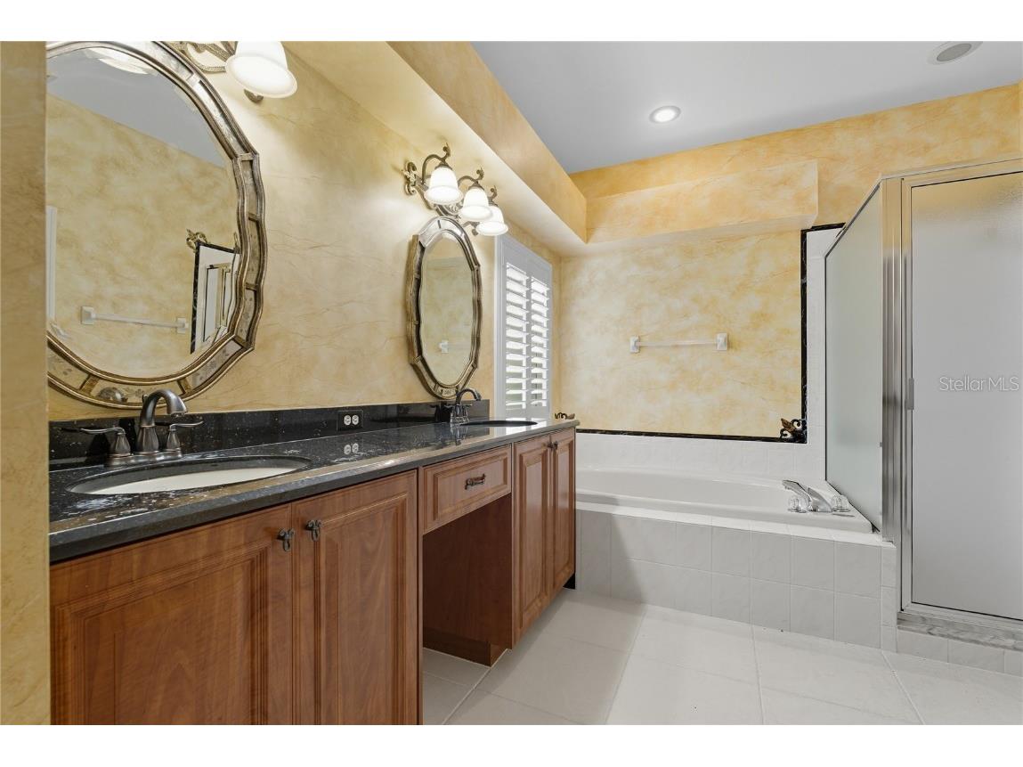 1383 Dartford Drive Tarpon Springs FL 34688 W7879041 image22