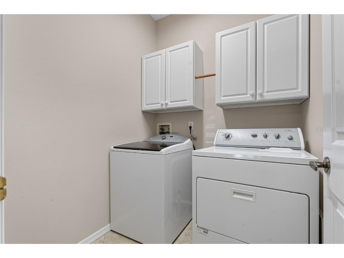 1383 Dartford Drive Tarpon Springs FL 34688 W7879041 image32