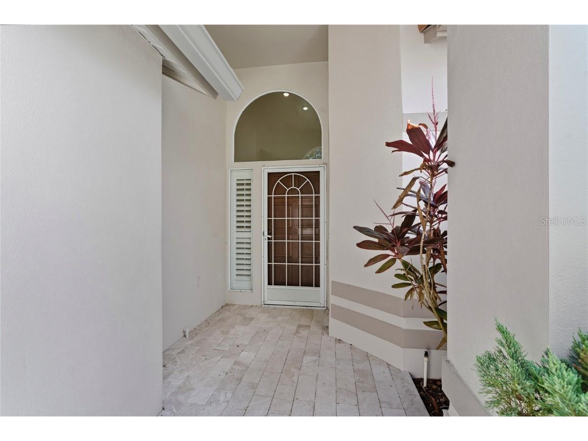 1383 Dartford Drive Tarpon Springs FL 34688 W7879041 image4