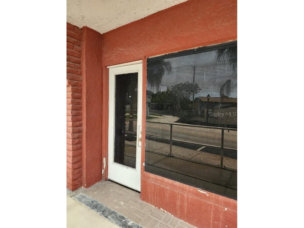 1383 Gulf To Bay Boulevard Clearwater FL 33755 U8255994 image2