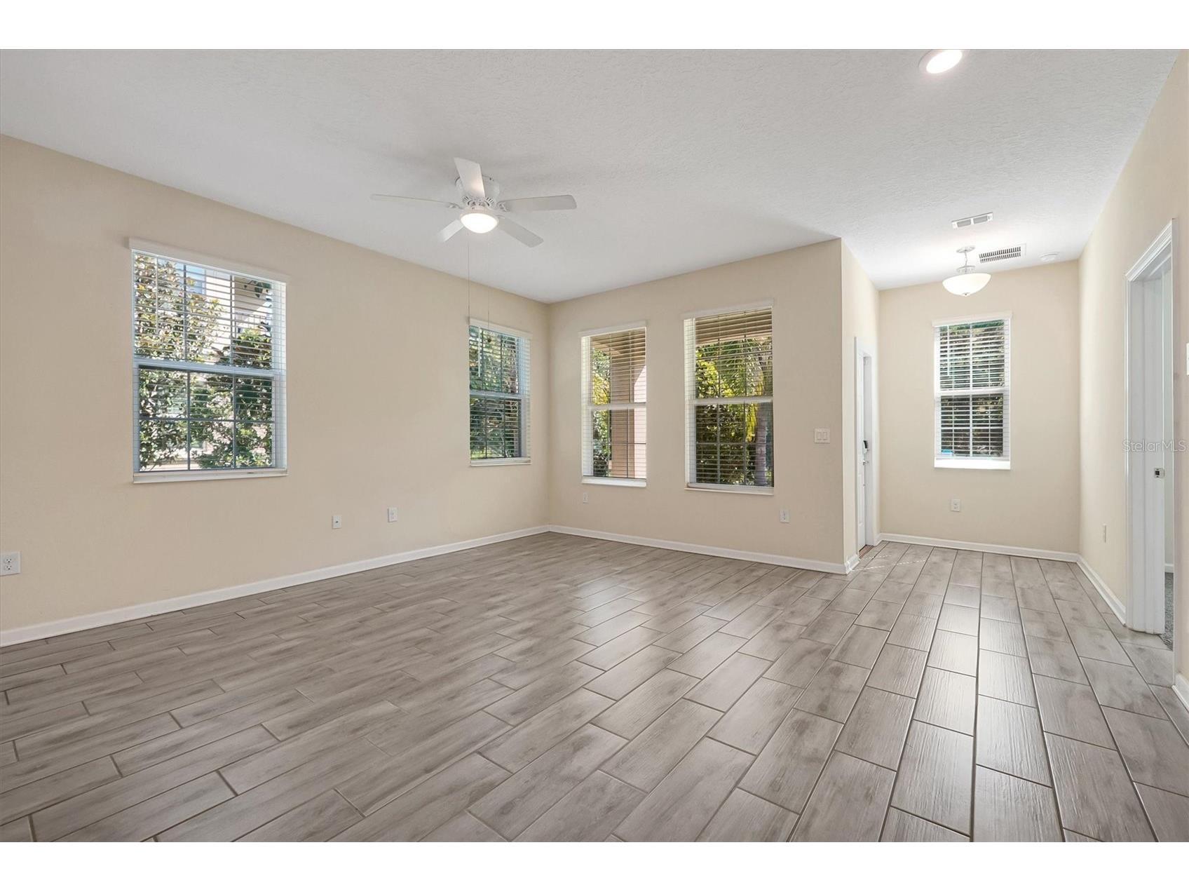 1383 Shinnecock Hills Drive Davenport FL 33896 O6420639 image12