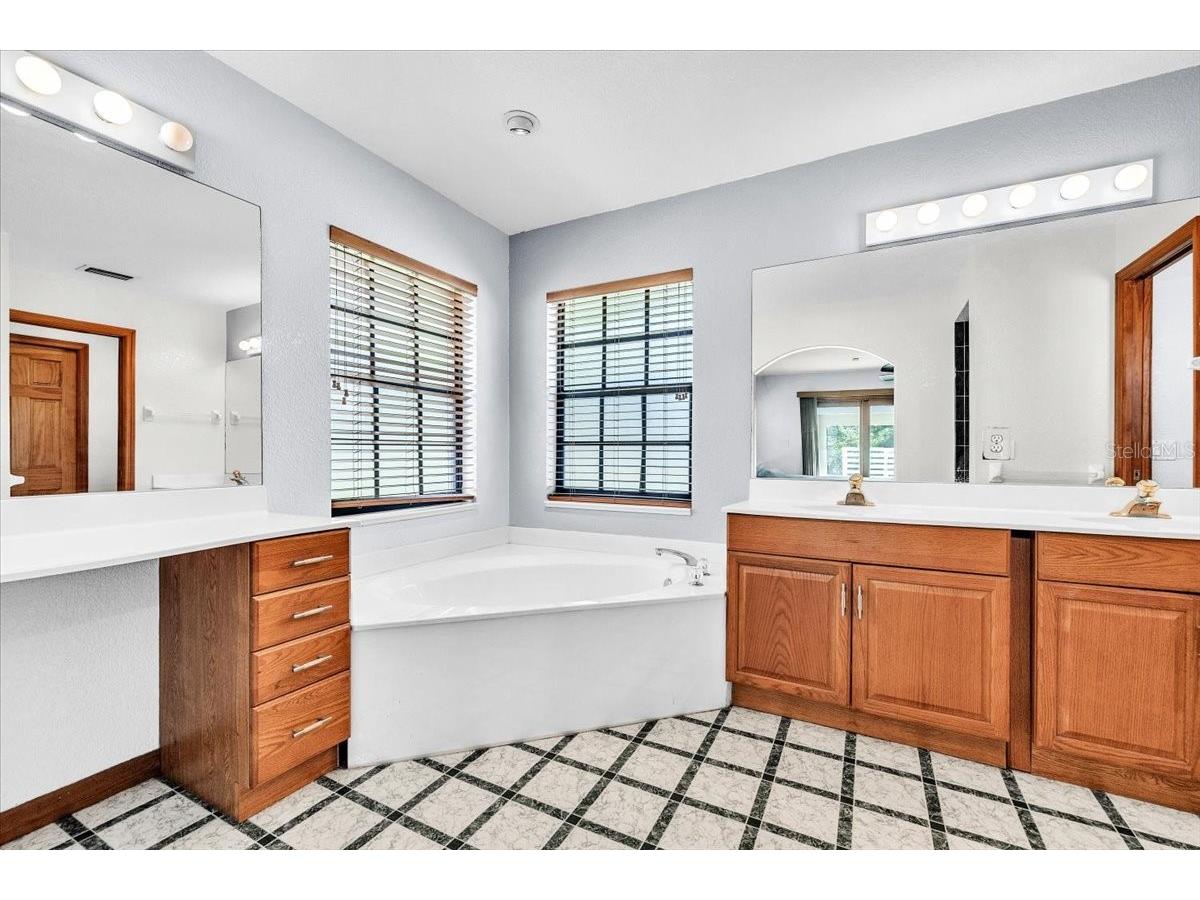 1383 Tropicaire Boulevard North Port FL 34286 C7526631 image22