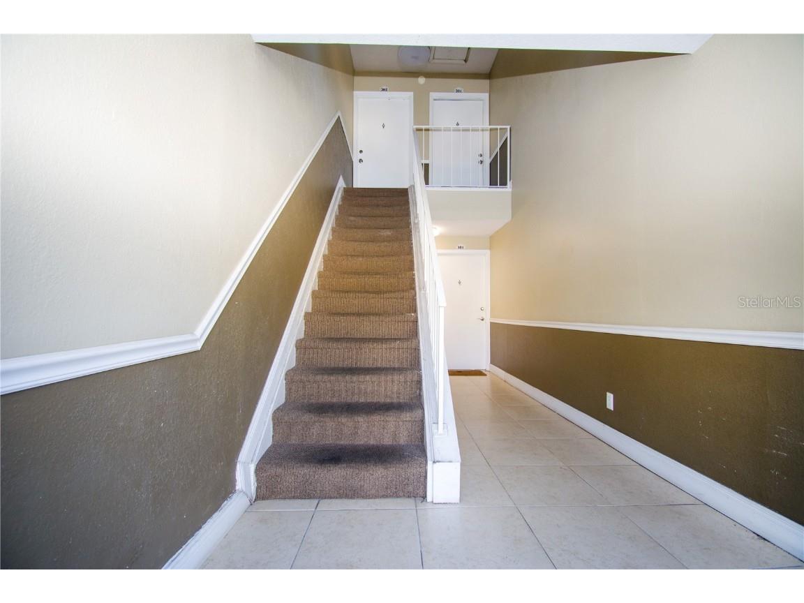 13830 Orange Sunset Drive #202 Tampa FL 33618 TB8449081 image3