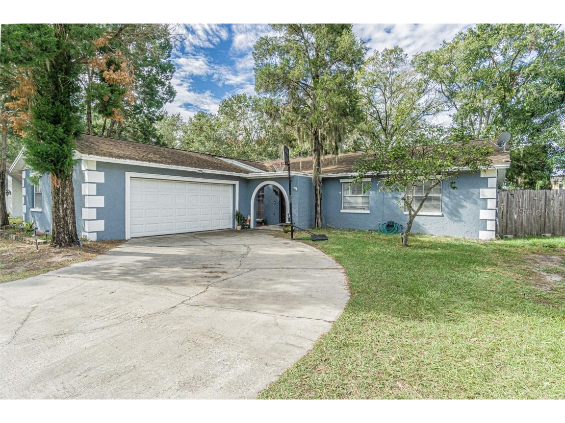 13832 Cherry Creek Drive Tampa FL 33618 T3445933 image1