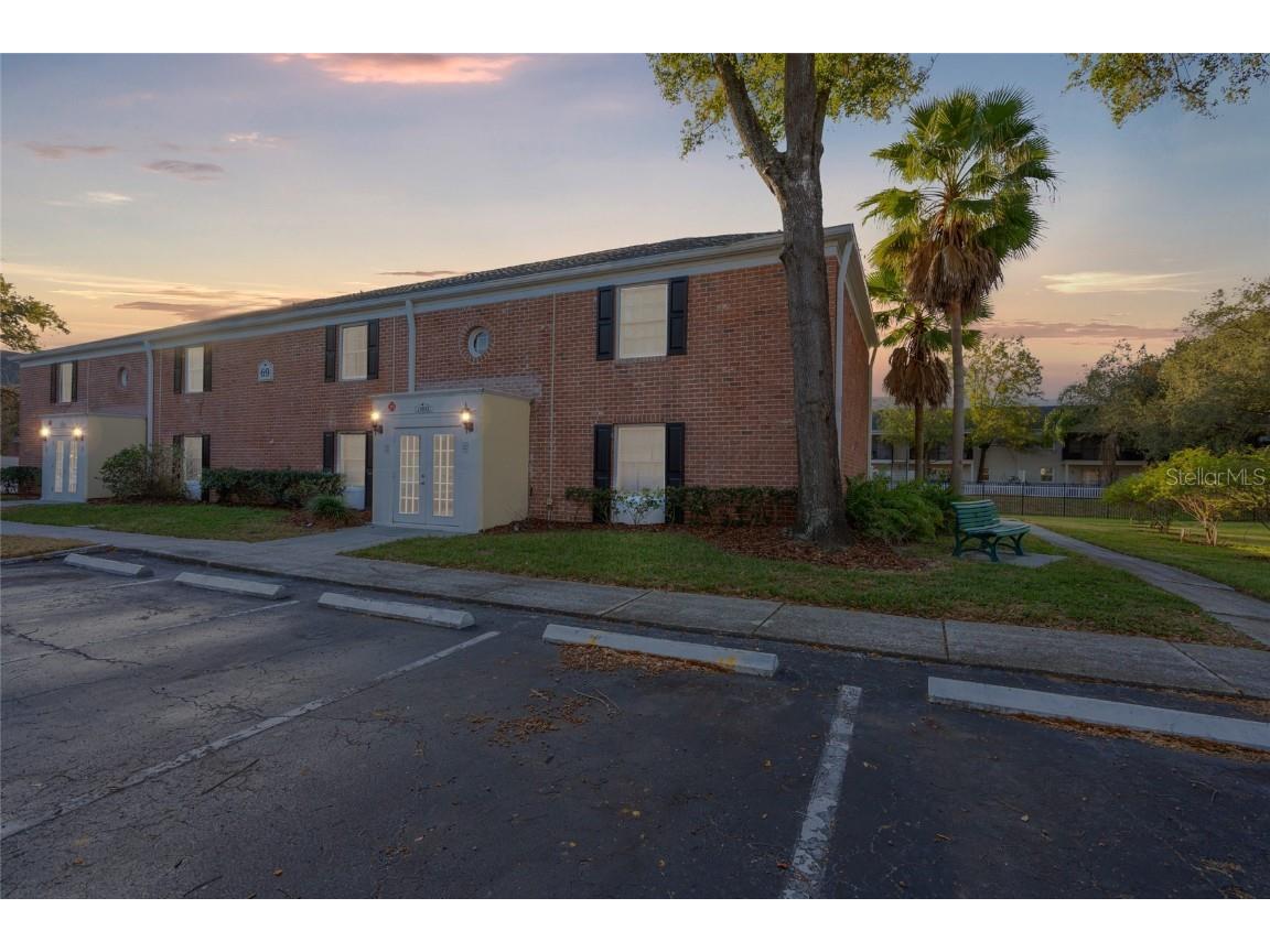 13832 Orange Sunset Drive #202 Tampa FL 33618 T3424632 image1