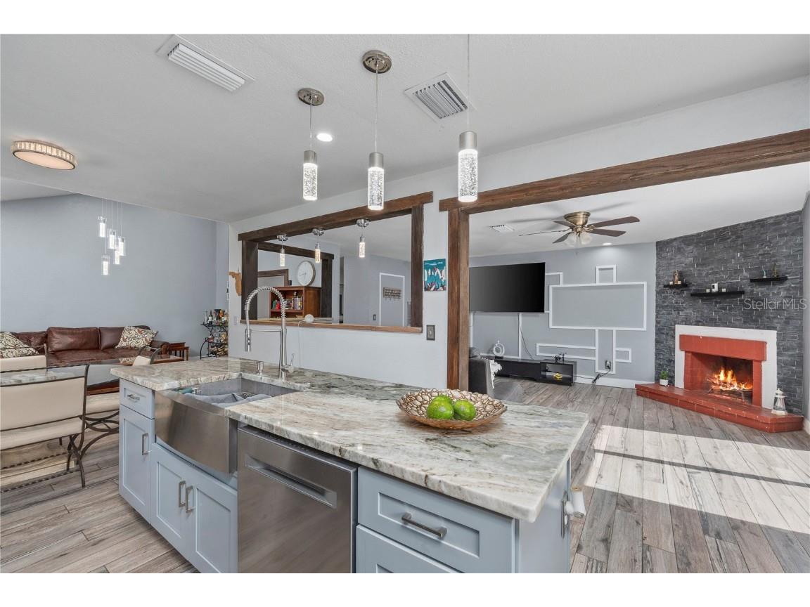 13834 Cherry Creek Drive Tampa FL 33618 TB8449466 image18