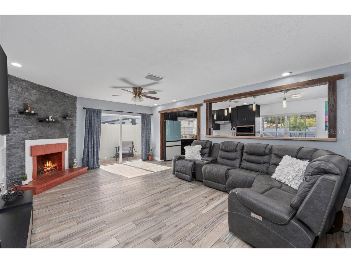 13834 Cherry Creek Drive Tampa FL 33618 TB8449466 image19