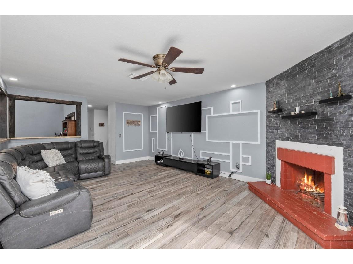 13834 Cherry Creek Drive Tampa FL 33618 TB8449466 image21