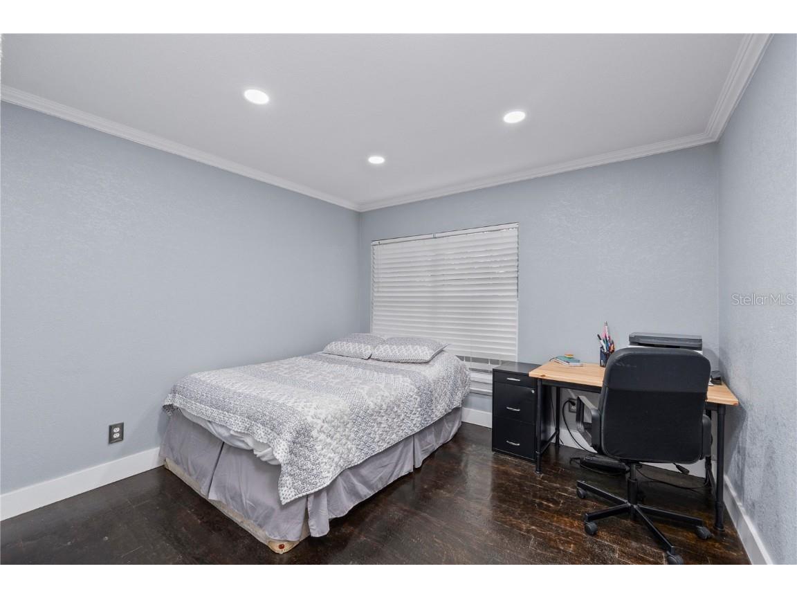 13834 Cherry Creek Drive Tampa FL 33618 TB8449466 image31