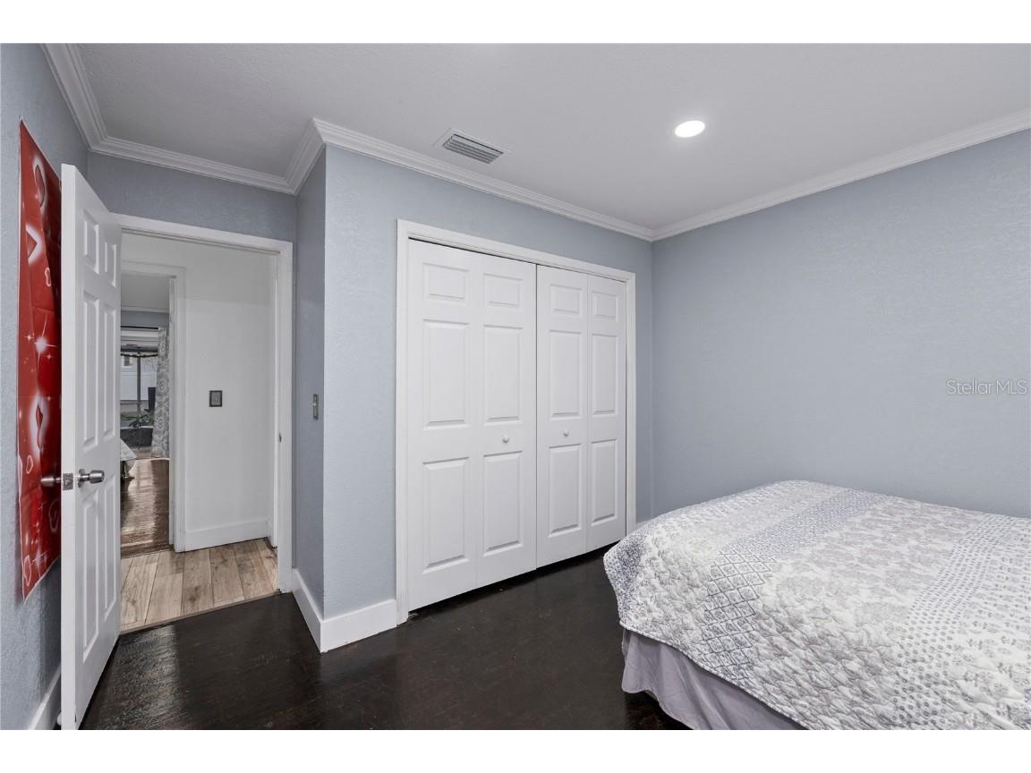 13834 Cherry Creek Drive Tampa FL 33618 TB8449466 image32