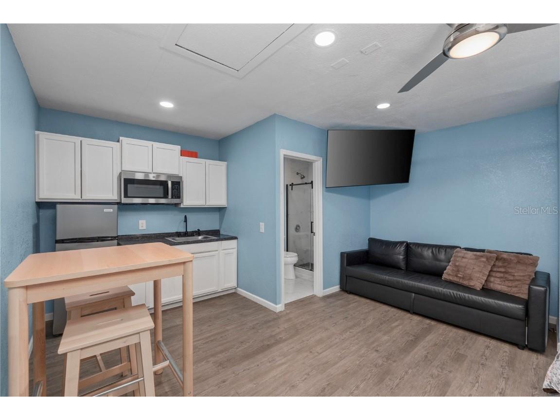 13834 Cherry Creek Drive Tampa FL 33618 TB8449466 image34