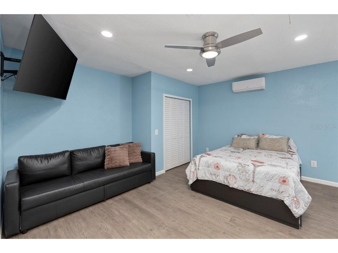 13834 Cherry Creek Drive Tampa FL 33618 TB8449466 image38