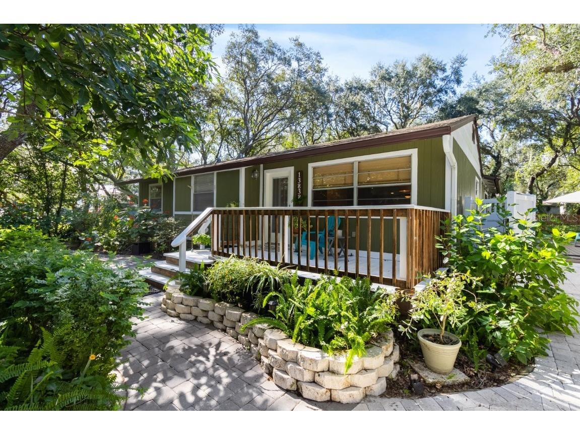 13838 Friendship Lane Odessa FL 33556 - PRIVATE COMMUNITY LAKE U8234160 image1