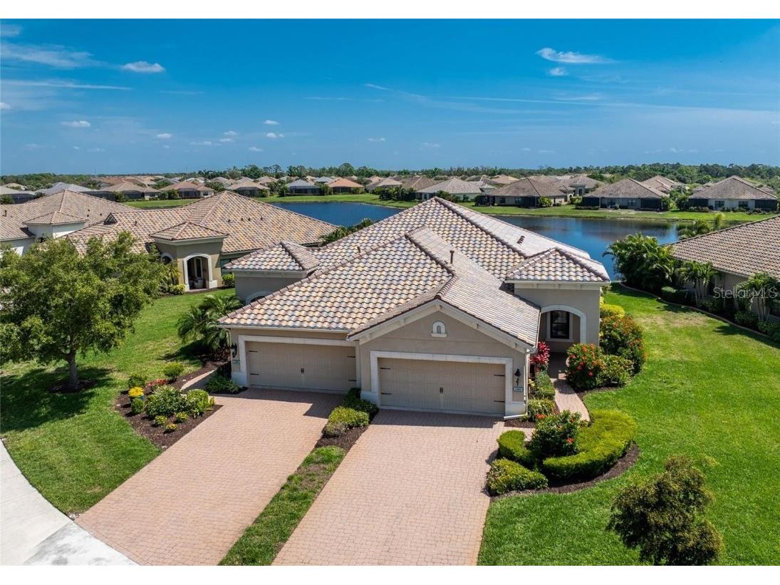 1384 Backspin Drive Englewood FL 34223 D6138450 image1
