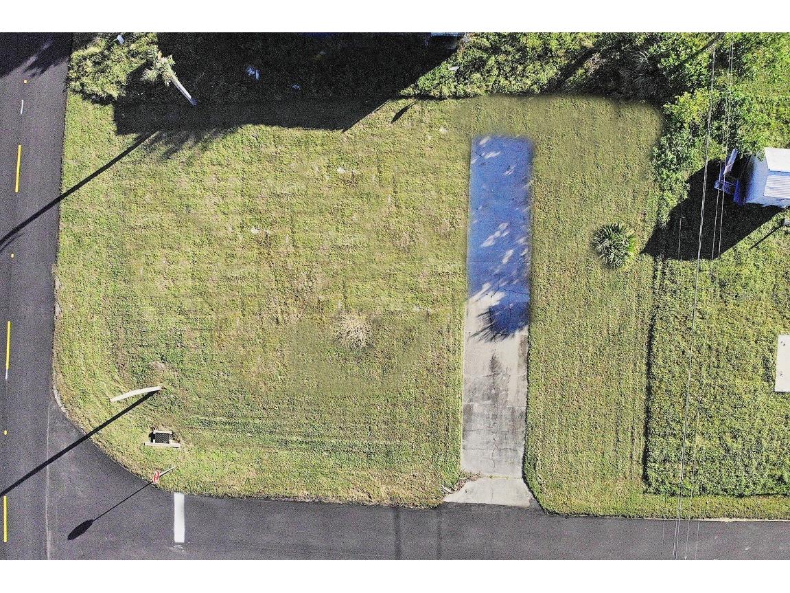 1384 Flamingo Drive Englewood FL 34224 D6139300 image2