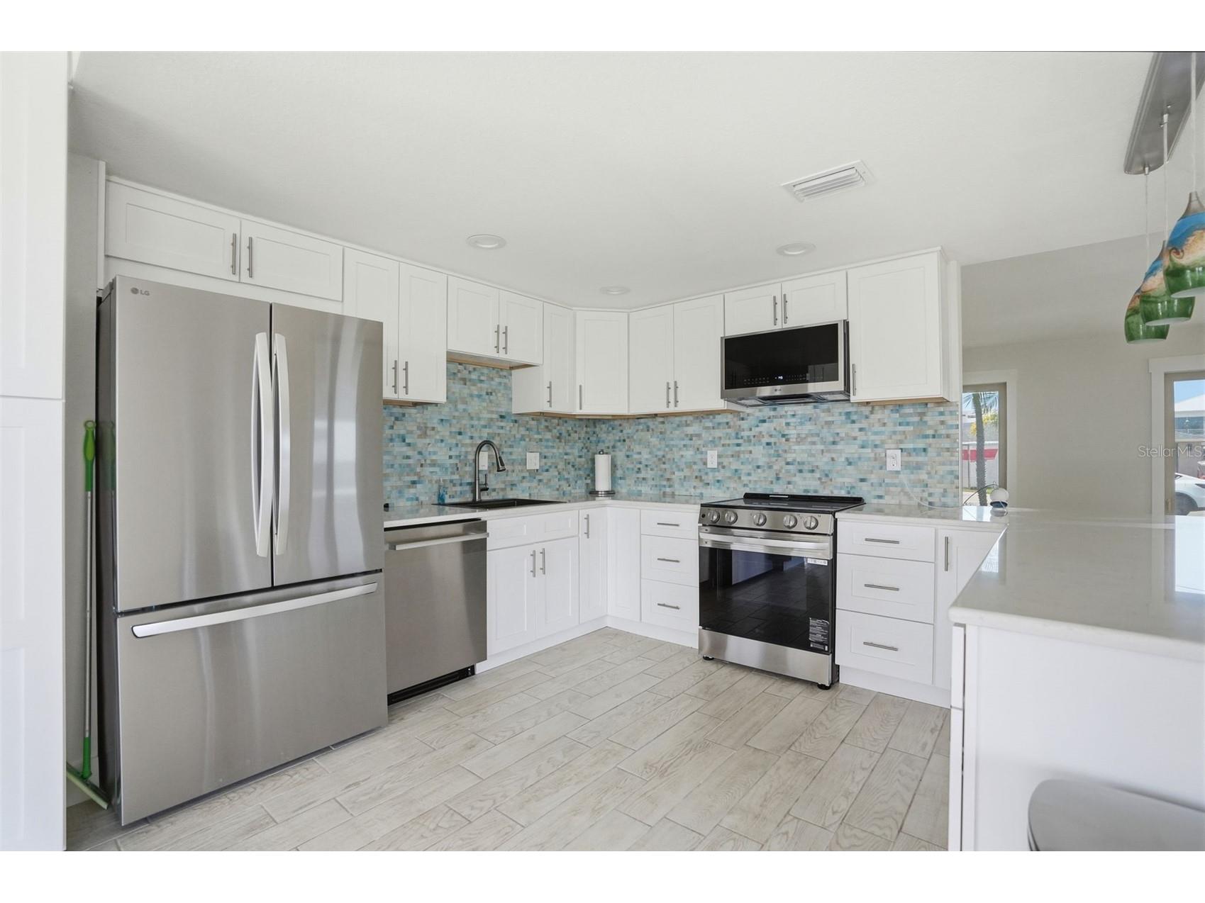 13840 Barnard Avenue Hudson FL 34667 TB8510411 image18