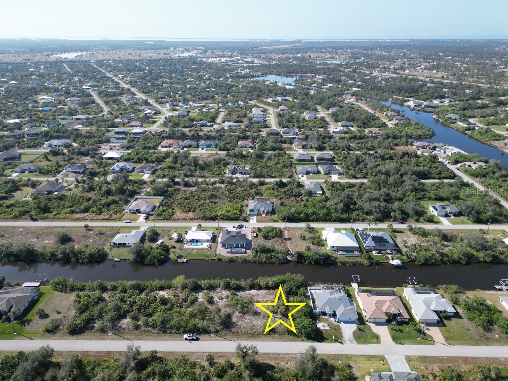13846 Begonia Circle Port Charlotte FL 33981 - BEGONIA WATERWAY D6140681 image1