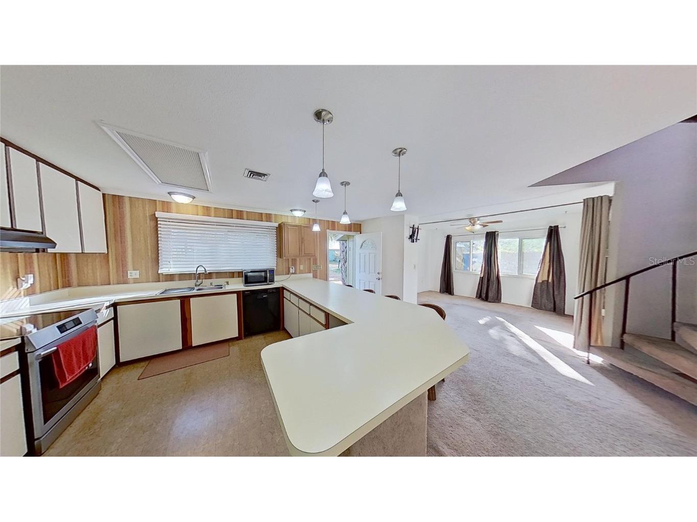 1385 43rd Street Sarasota FL 34234 A4671510 image12