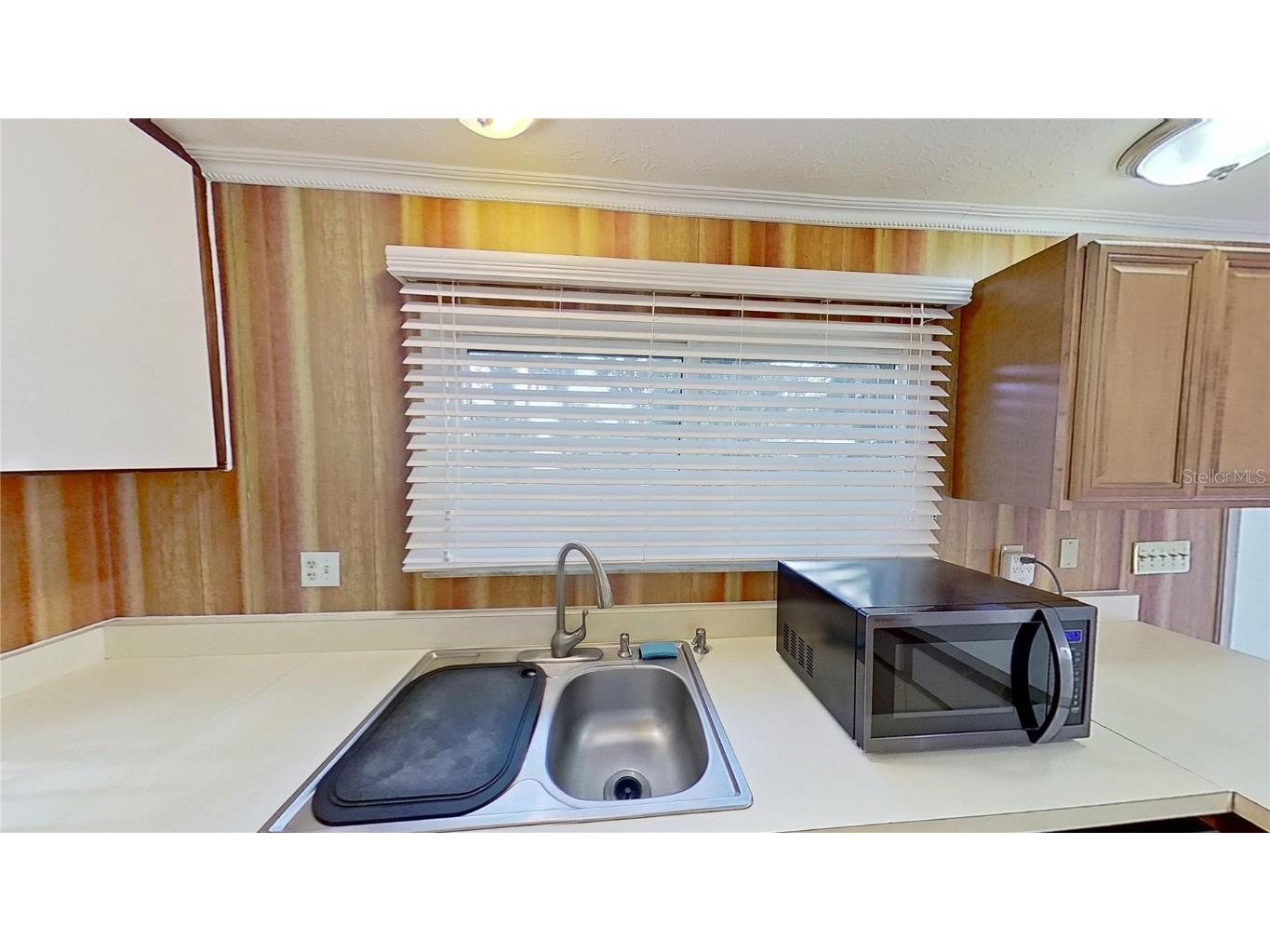 1385 43rd Street Sarasota FL 34234 A4671510 image13