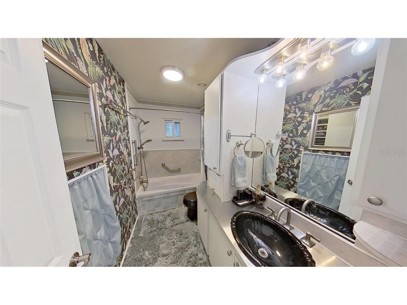 1385 43rd Street Sarasota FL 34234 A4671510 image25