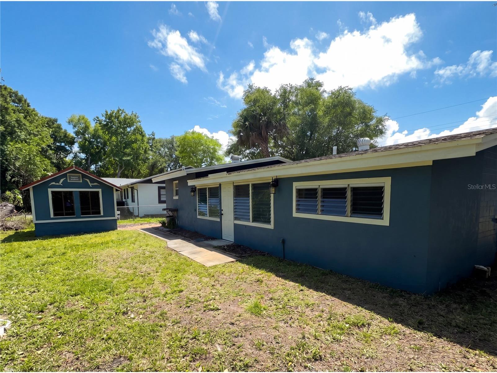 1385 Bender Avenue Daytona Beach FL 32117 O6402726 image16