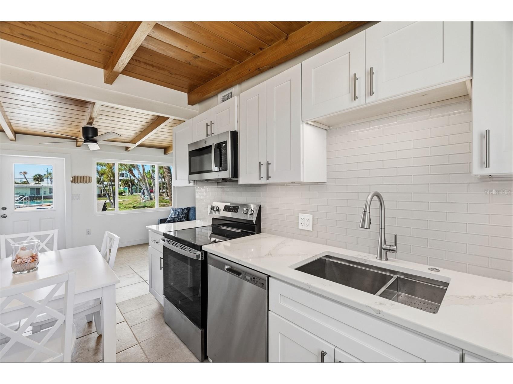 1385 Gulf Boulevard #3-8 Englewood FL 34223 - LEMON BAY A4685795 image10