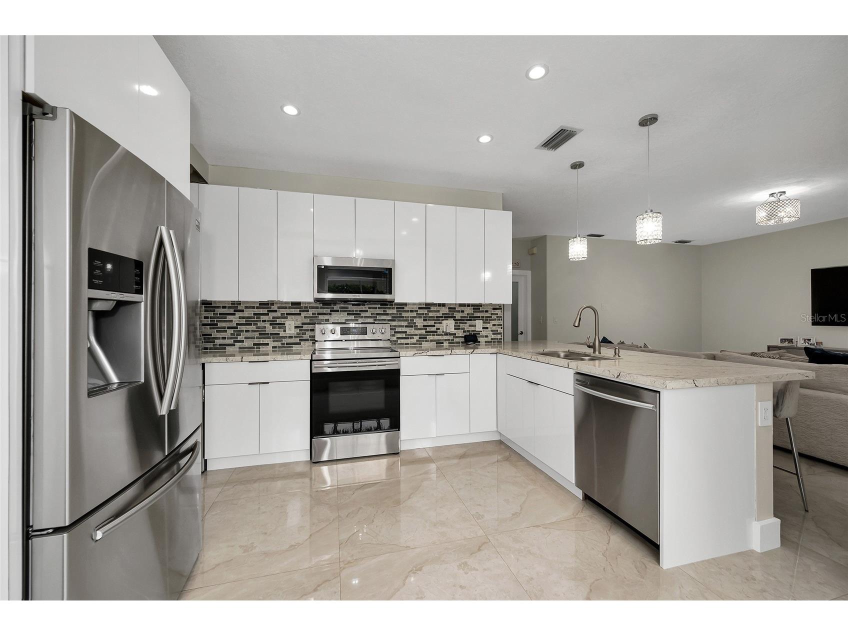 1385 SW 143rd Court Miami FL 33184 C7523280 image10