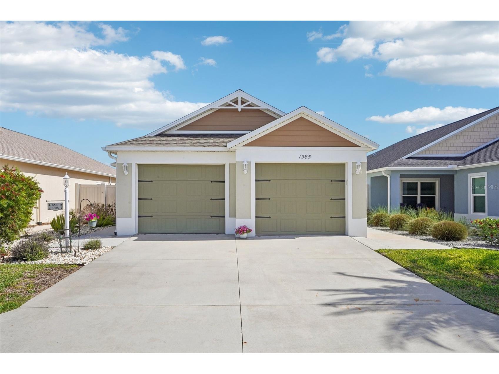 1385 Turner Terrace The Villages FL 32163 G5110893 image1