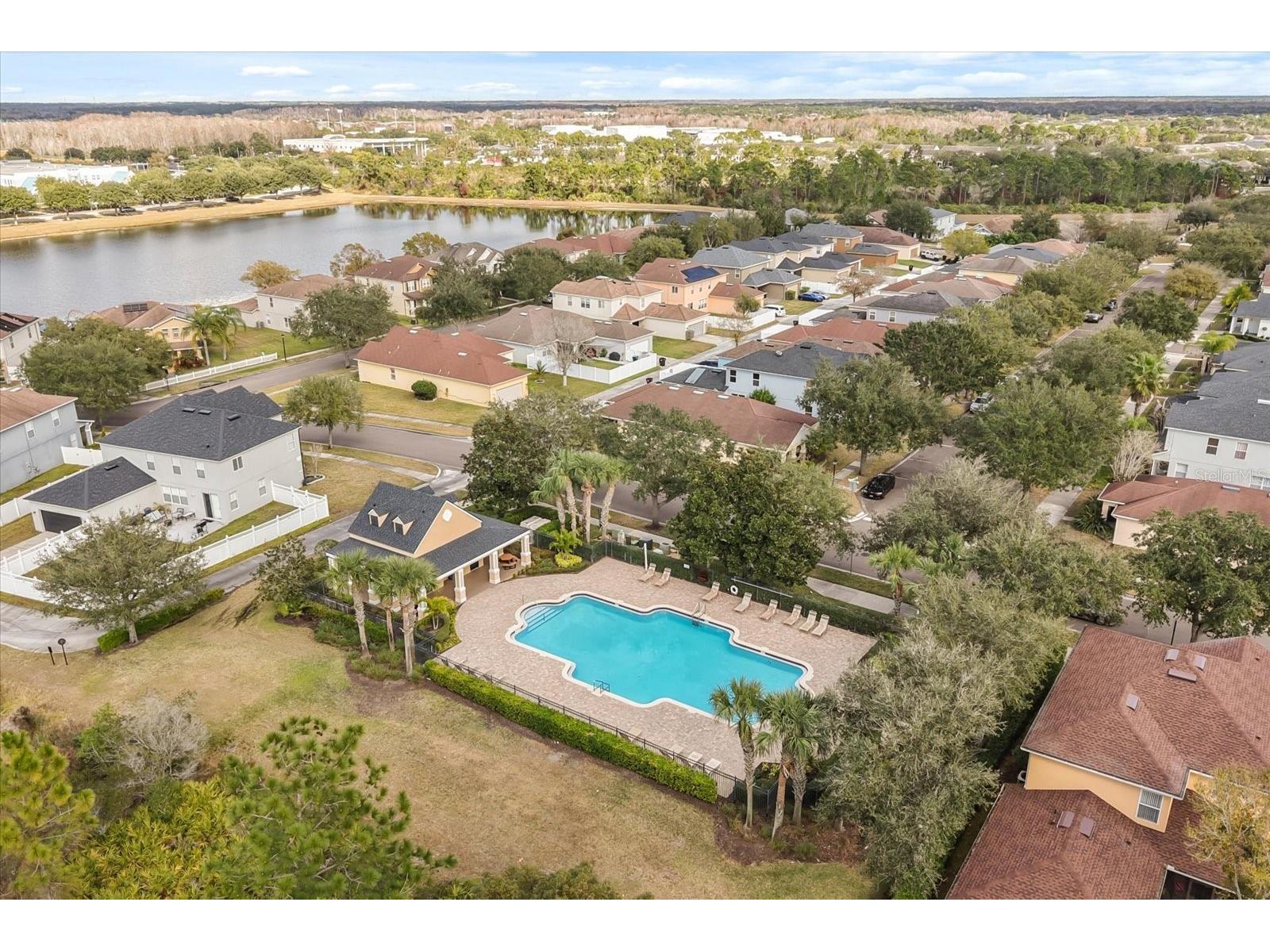 13850 Carolina Laurel Drive Orlando FL 32828 V4946967 image47