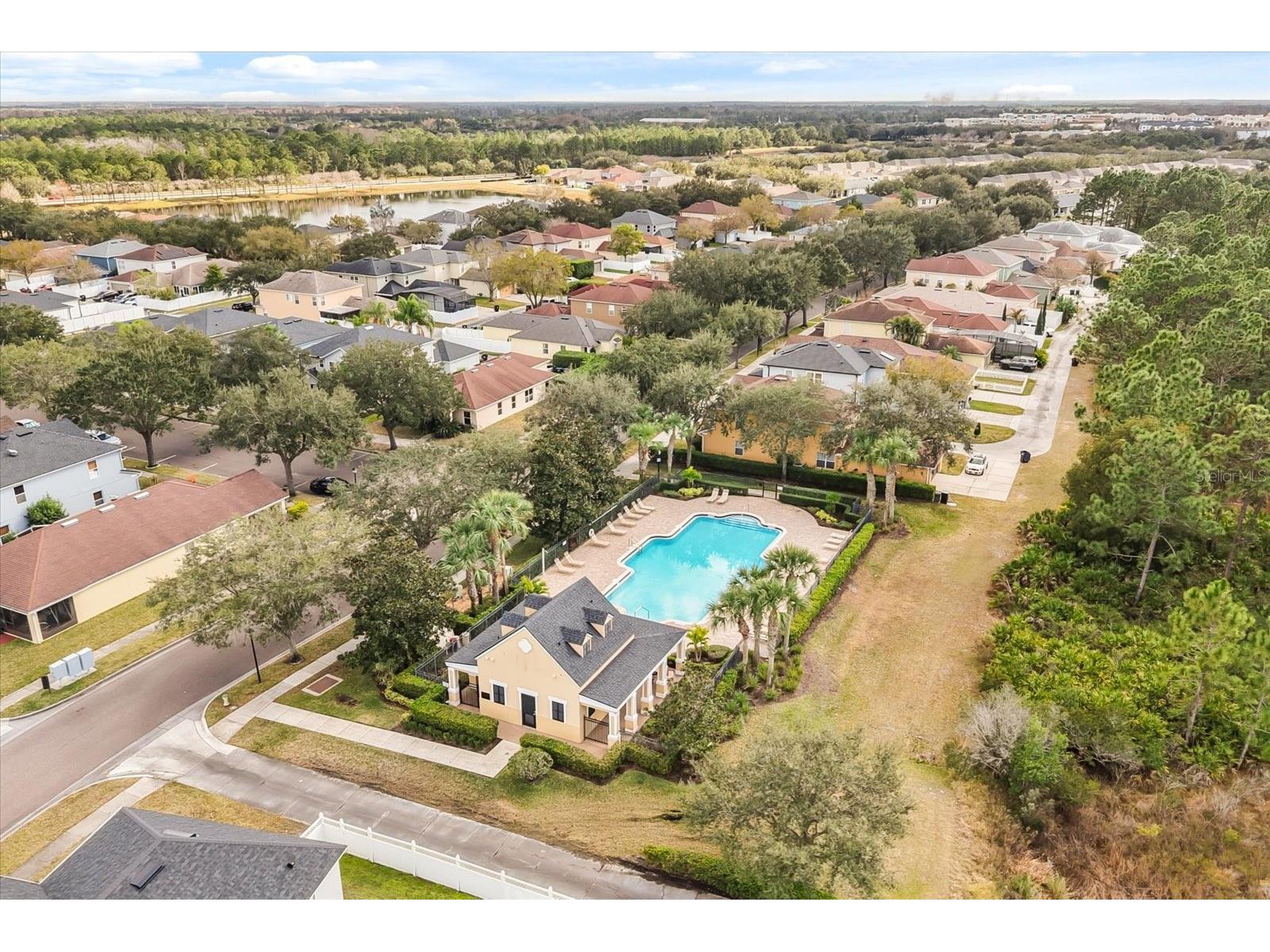 13850 Carolina Laurel Drive Orlando FL 32828 V4946967 image49