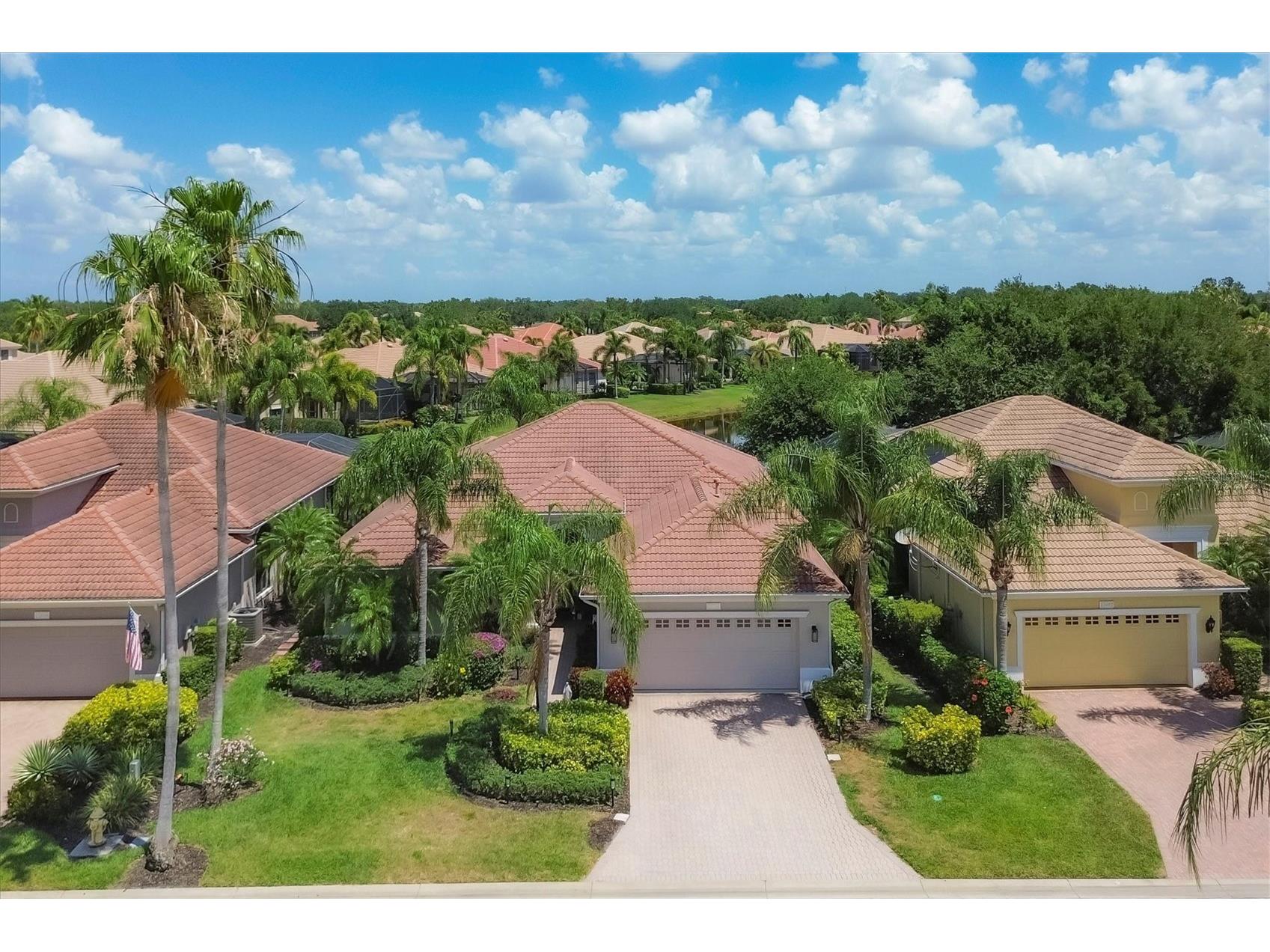 13853 Siena Loop Lakewood Ranch FL 34202 A4666855 image2
