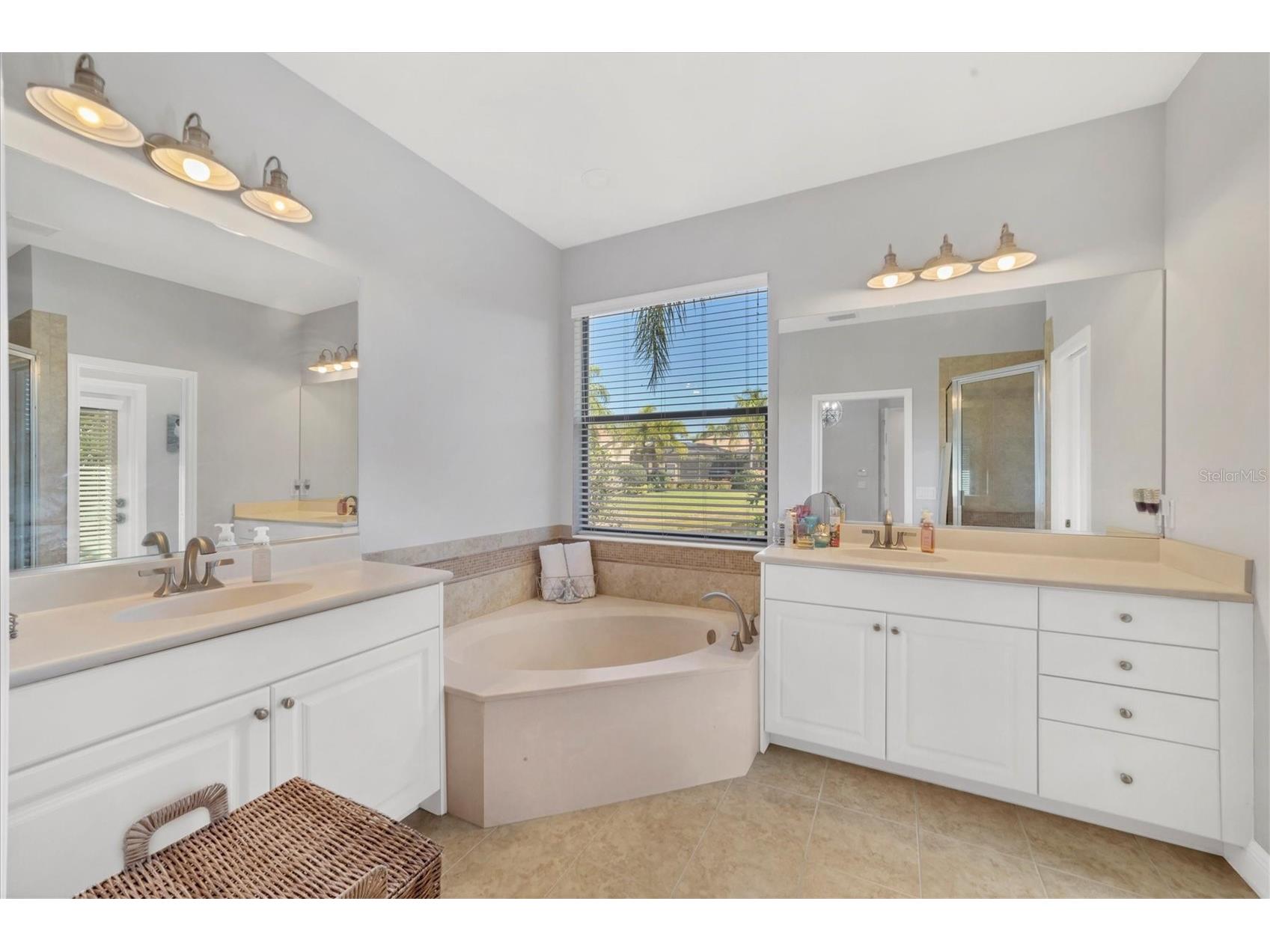 13853 Siena Loop Lakewood Ranch FL 34202 A4666855 image23