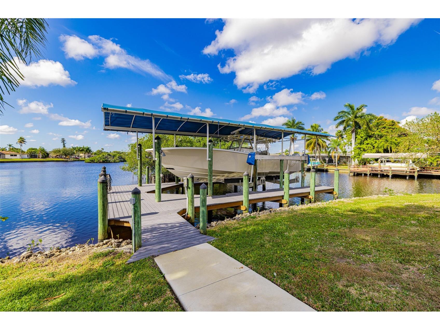 13856 Lazy Lane Fort Myers FL 33905 A4680301 image38