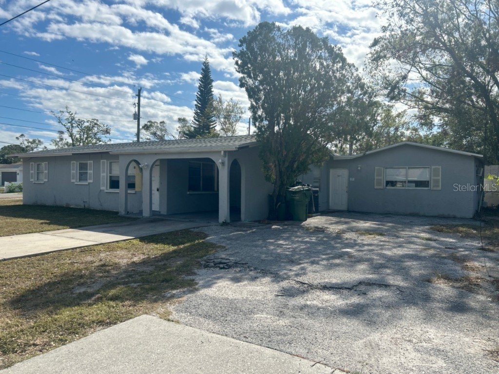 1386 19th Street Sarasota FL 34234 TB8330518 image1