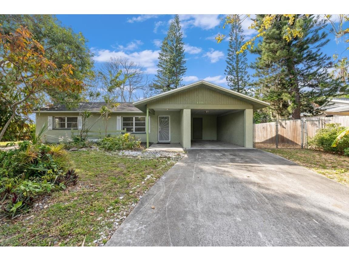 1386 40th Street Sarasota FL 34234 A4599030 image1