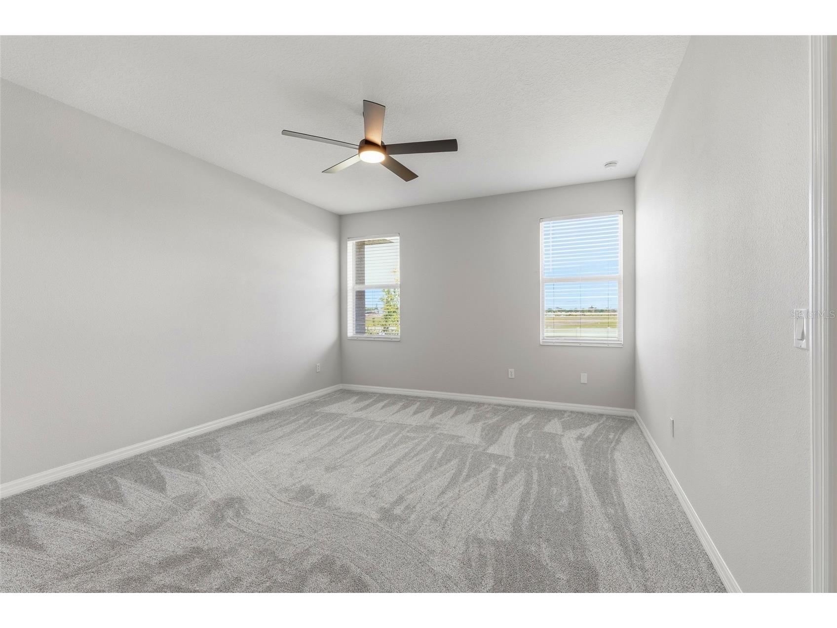 1386 Grantham Drive Sarasota FL 34234 A4689609 image16