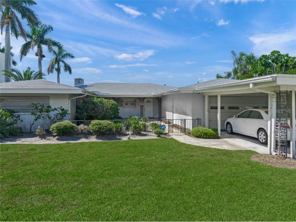 1386 Tangier Way Sarasota FL 34239 - ROBERTS BAY A4670424 image11