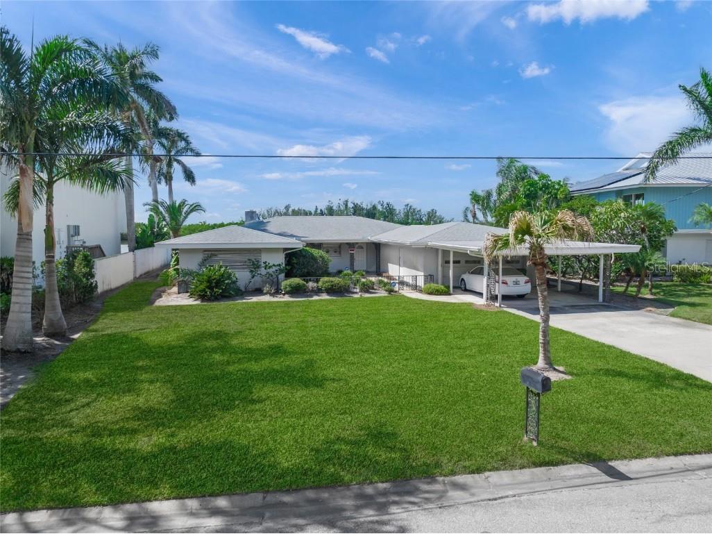 1386 Tangier Way Sarasota FL 34239 - ROBERTS BAY A4670424 image7