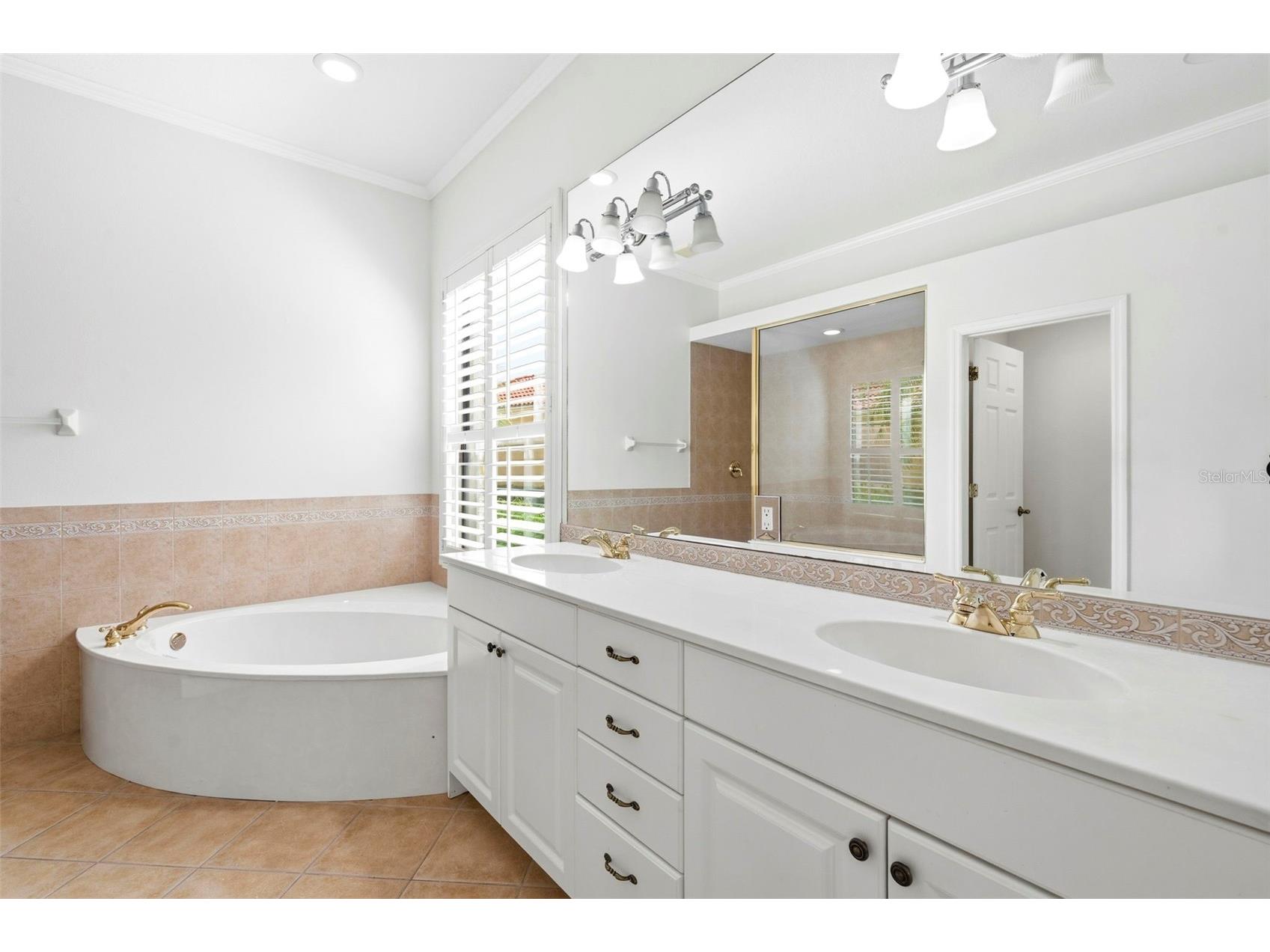 13860 Siena Loop Bradenton FL 34202 TB8526072 image56