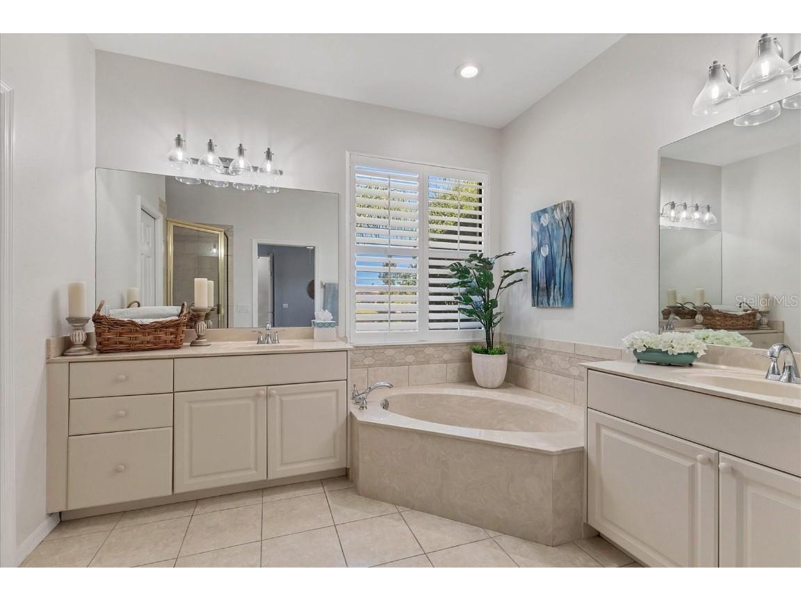 13861 Siena Loop Lakewood Ranch FL 34202 A4668432 image29