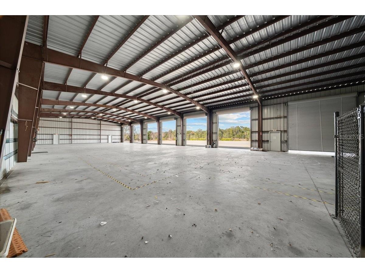 13866 S Us Highway 441 Highway Summerfield FL 34491 OM716459 image35