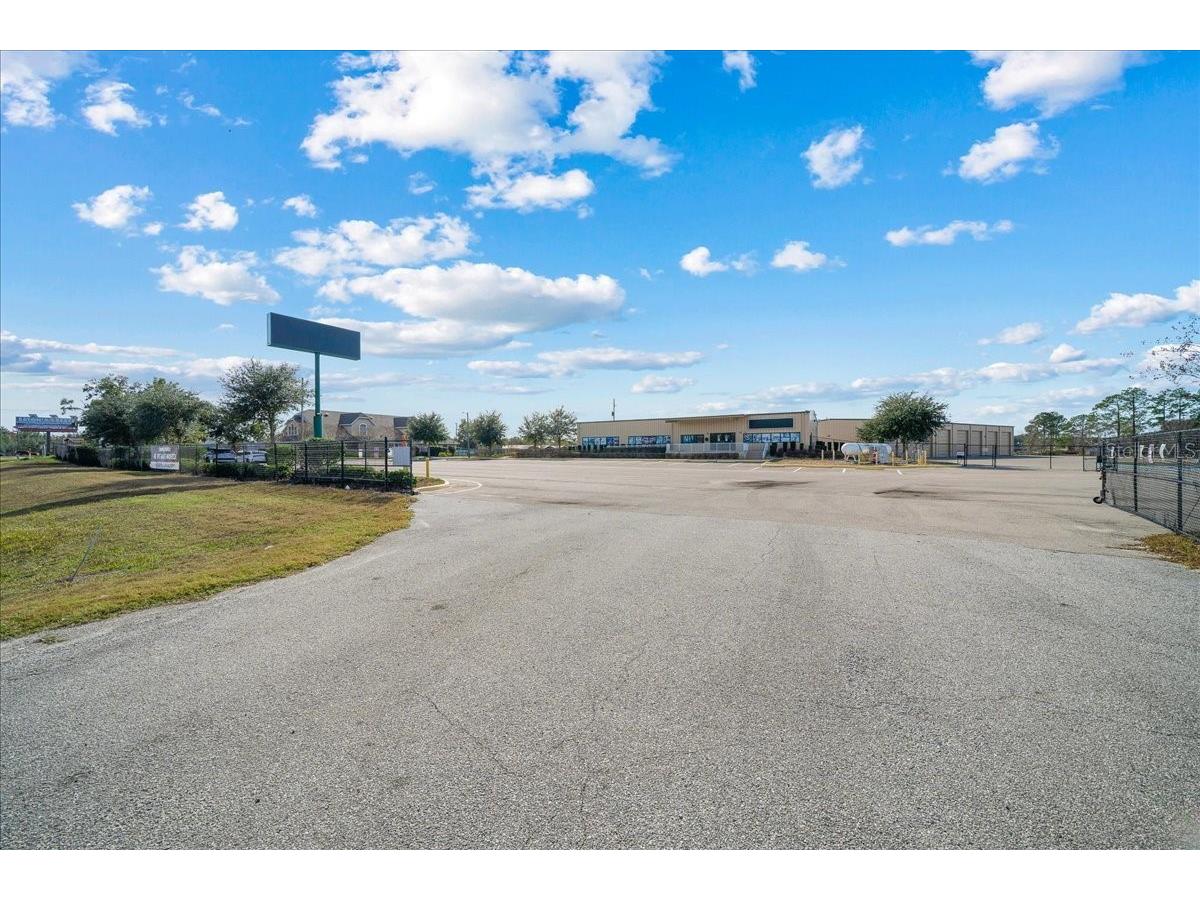 13866 S Us Highway 441 Highway Summerfield FL 34491 OM716459 image41