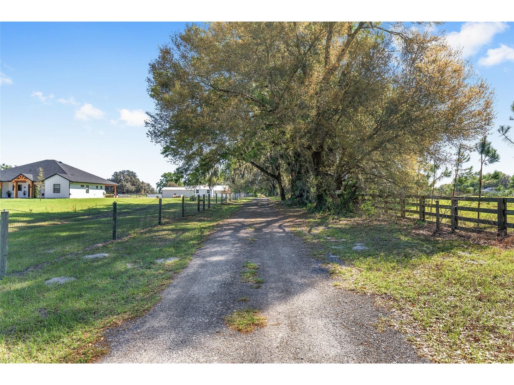 13869 S Hwy 475 Summerfield FL 34491 OM720738 image60