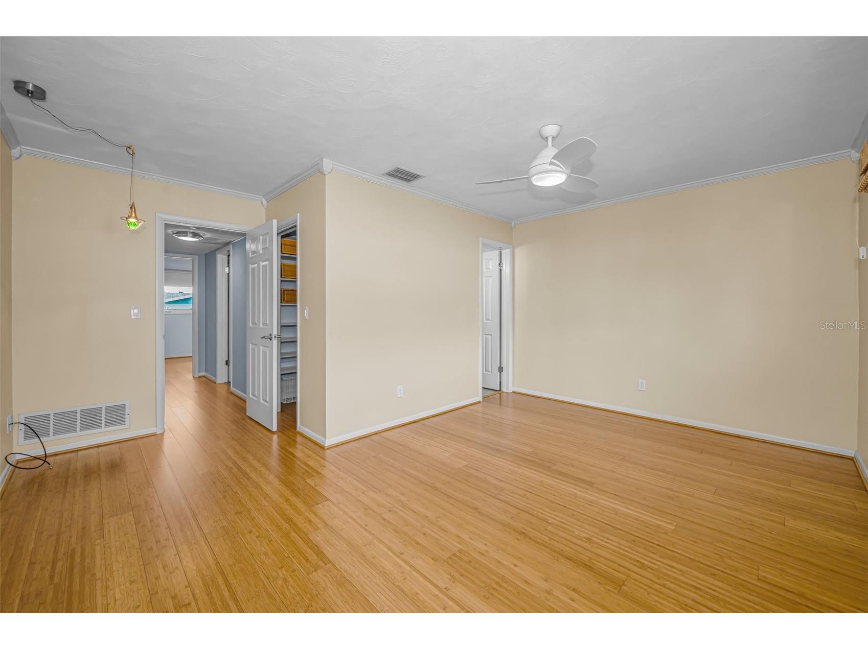 1387 Hill Drive Largo FL 33770 TB8506122 image15