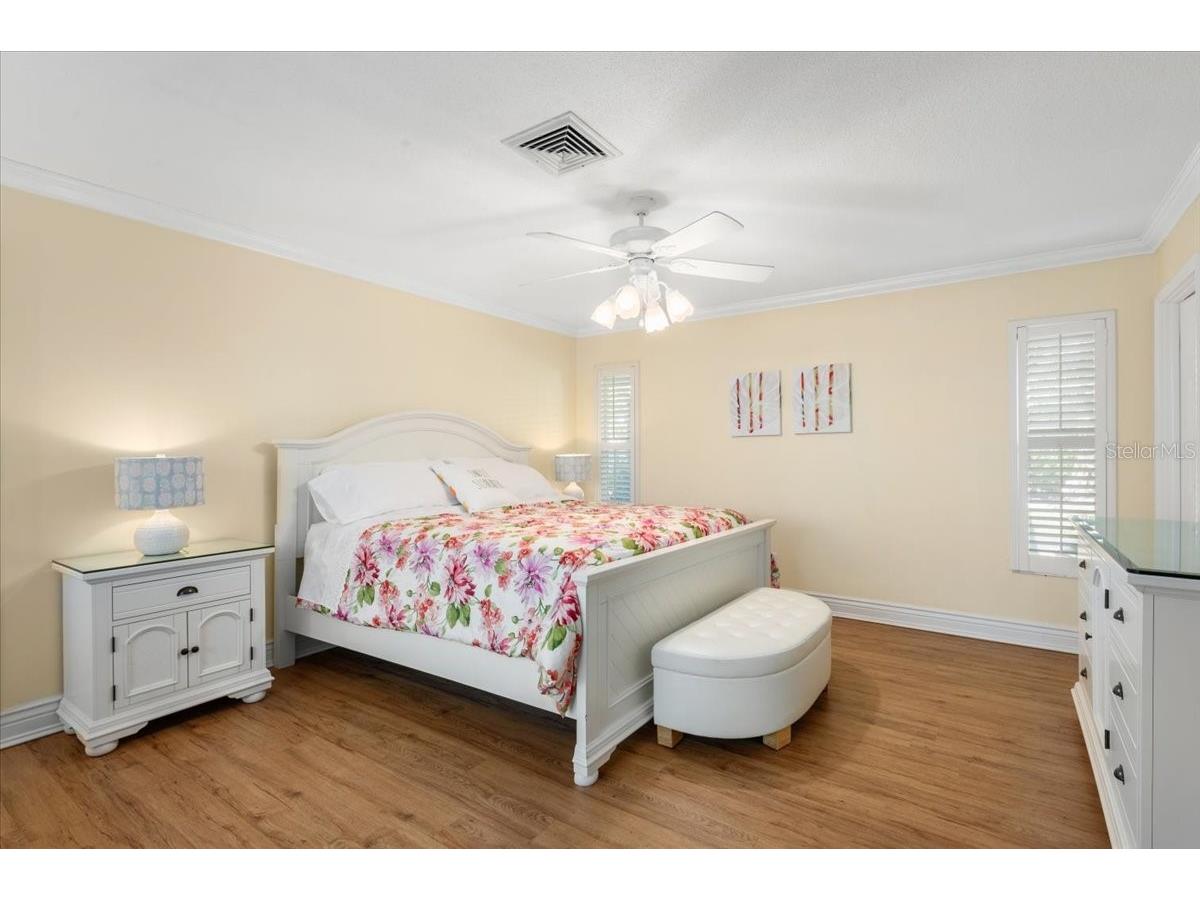 1387 Moonmist Drive #G2 Sarasota FL 34242 A4695346 image25