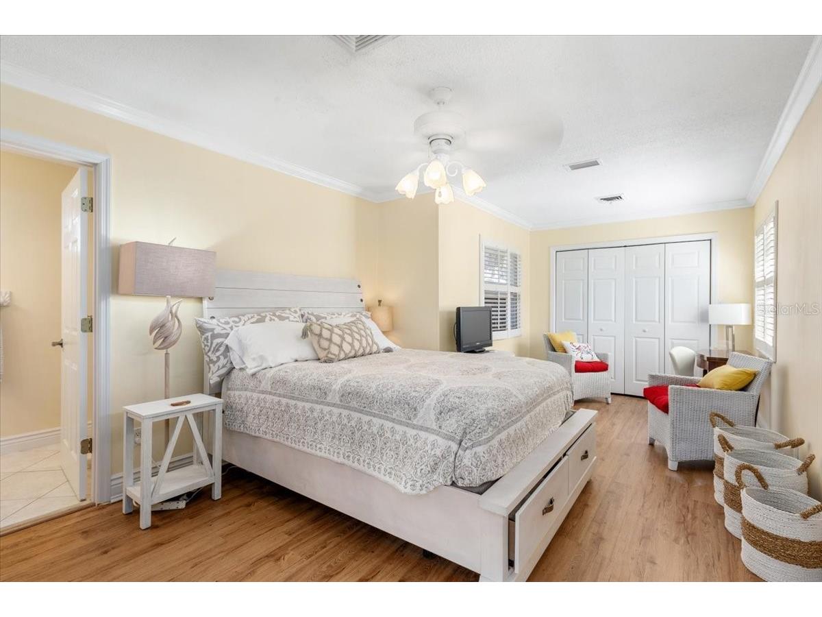 1387 Moonmist Drive #G2 Sarasota FL 34242 A4695346 image30