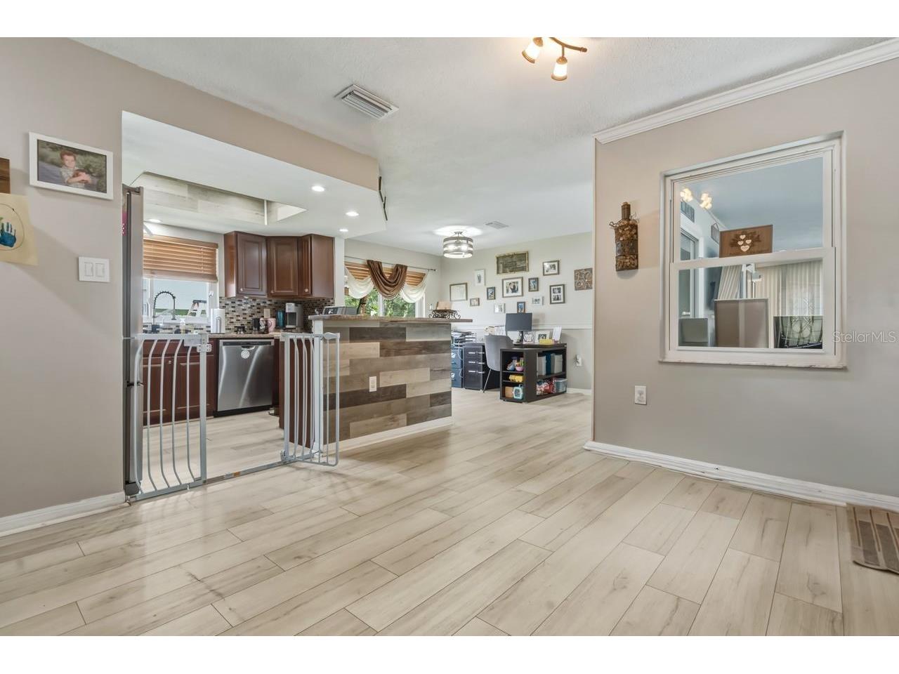 1387 S Disston Avenue Tarpon Springs FL 34689 TB8506648 image12