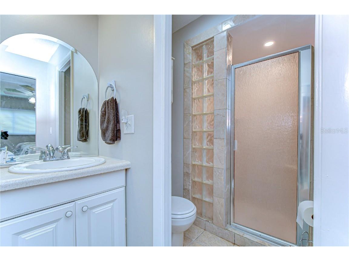 13870 Oakwood Lane #13870 Seminole FL 33776 TB8376355 image19